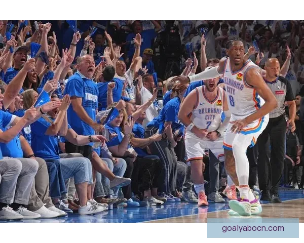 亚历山大承诺奖励球迷双鞋 杰威成夺冠关键人物