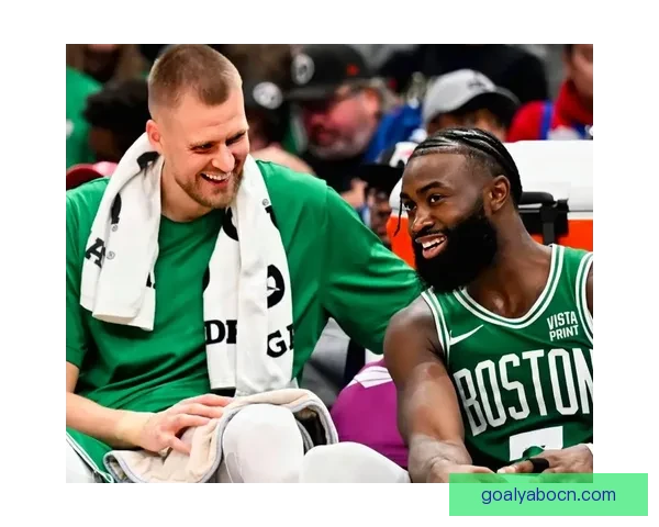 皮尔斯谈双探花塔图姆独处期布朗正打MVP赛季表现